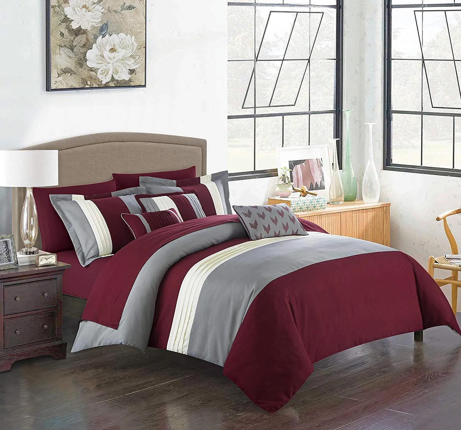 8pc Bedding Set with Duvet covers & 4 pillow cases-Burgundy