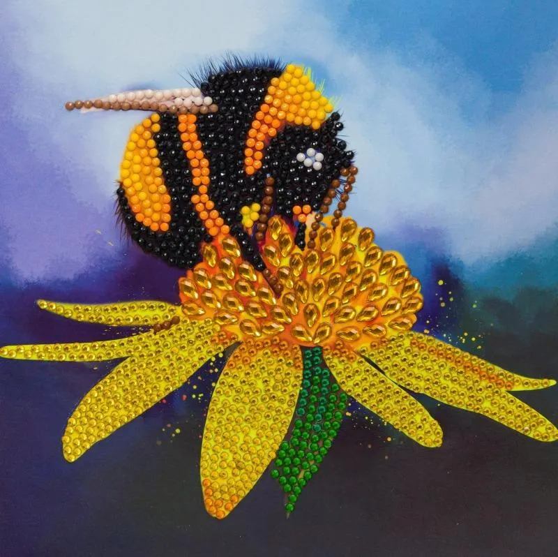 CCK-A81: "Bumblebee" 18x18cm Crystal Art Card