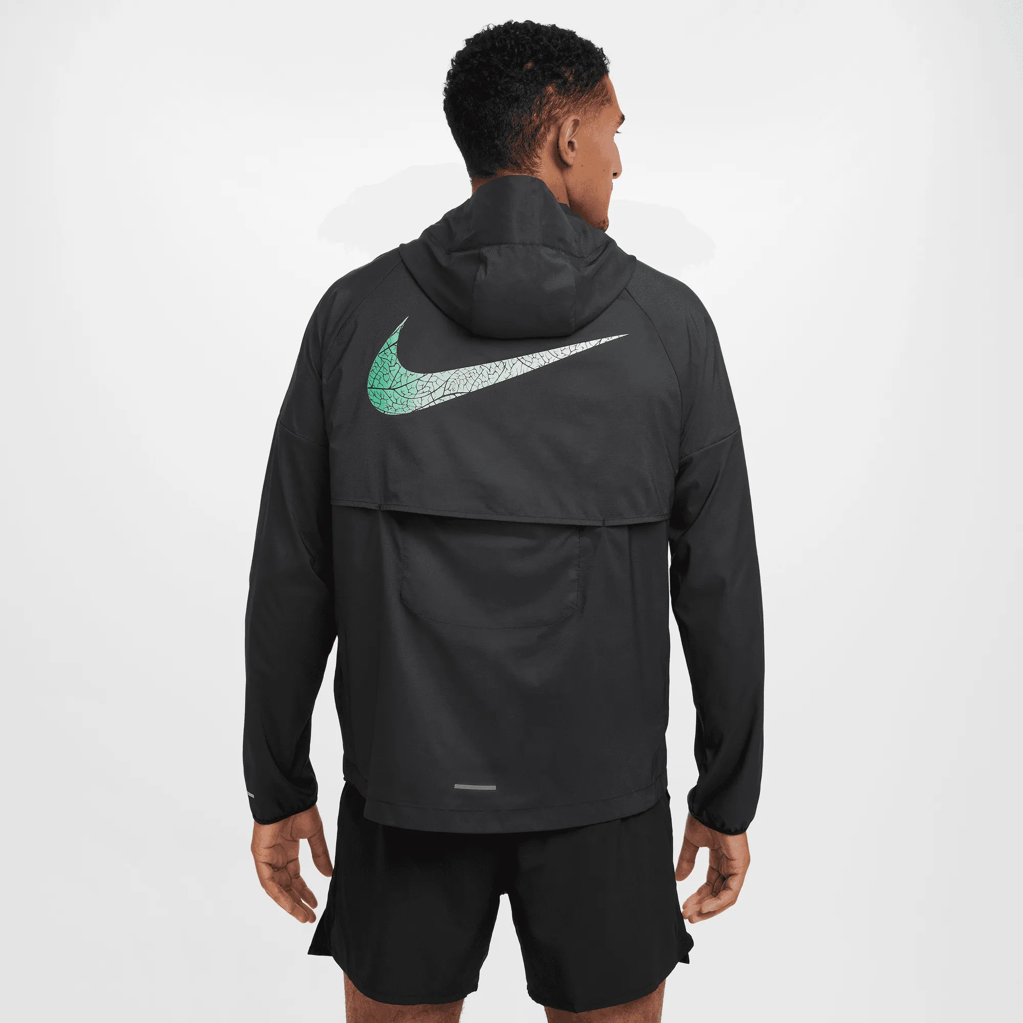 MEN'S IMPOSSIBLY LIGHT "KIPCHOGE" JACKET - 010 BLACK/BLACK