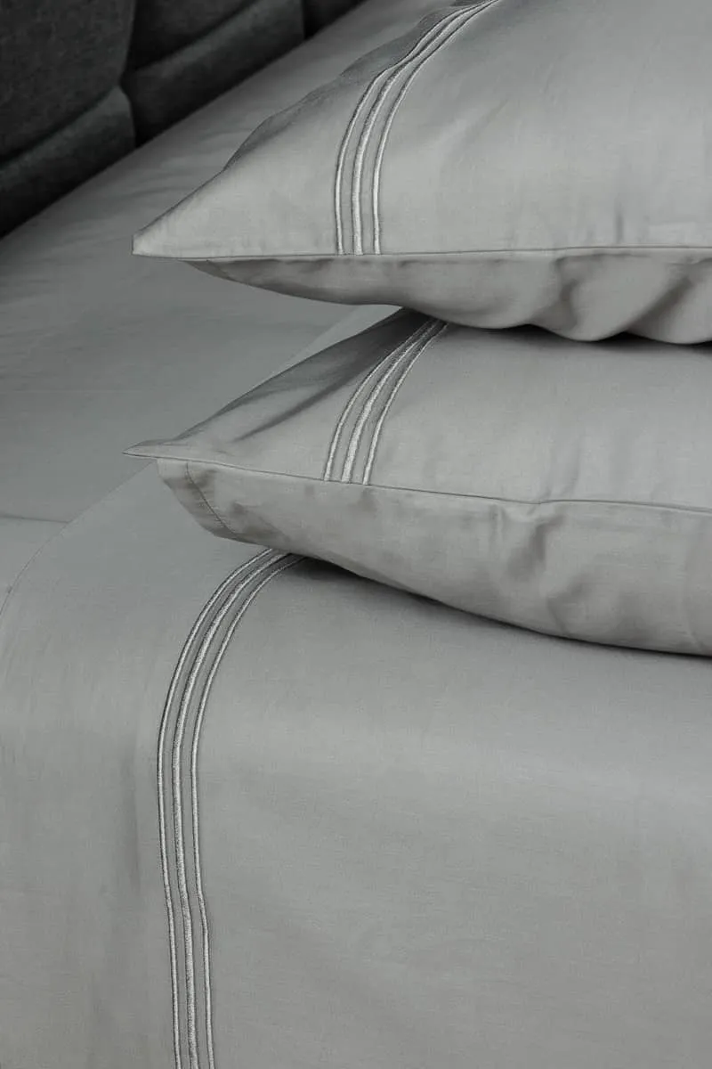 Signature 100% Certified Egyptian Cotton 4pc Sheet Set with Gift Box